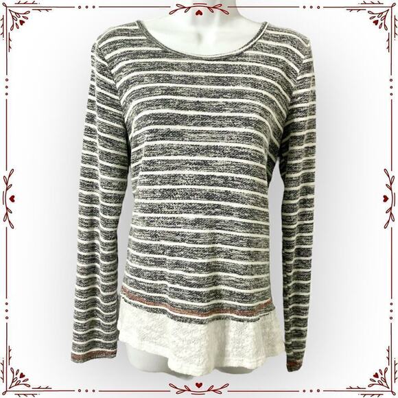 Hem & Thread Tops - Hem & Thread Women's Large Knit Striped Top Button Back Lacy Detail